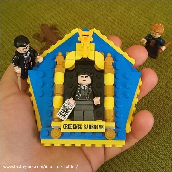 Barebone collector card