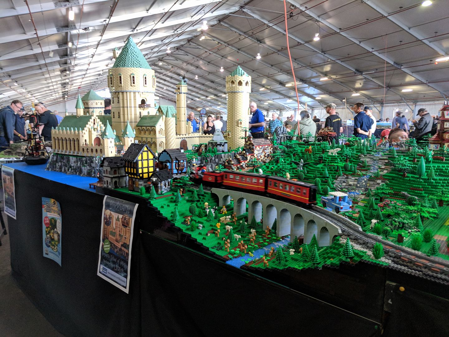 Hogwarts meets Blockwarts – Having coffee with Hogwarts model designer ...